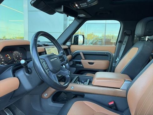 Used 2023 Land Rover Defender 130 X AWD/4WD image 6