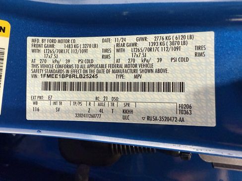 Used 2024 Ford Bronco Black Diamond image 16