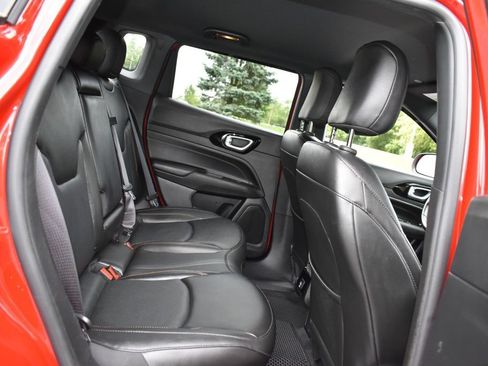Certified 2022 Jeep Compass Limited AWD/4WD image 32