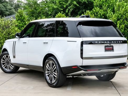 New 2026 Land Rover Range Rover Long Wheelbase SE AWD/4WD image 11