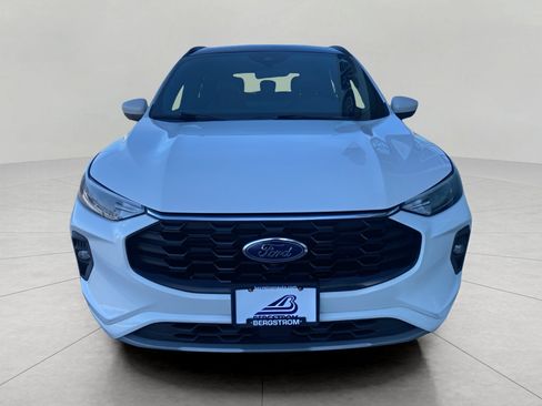 Used 2023 Ford Escape ST-Line Select w/ Tech Pack #2 image 2