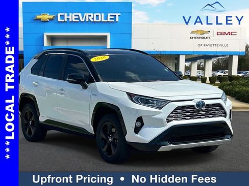 Used 2020 Toyota RAV4 XSE AWD/4WD image 1