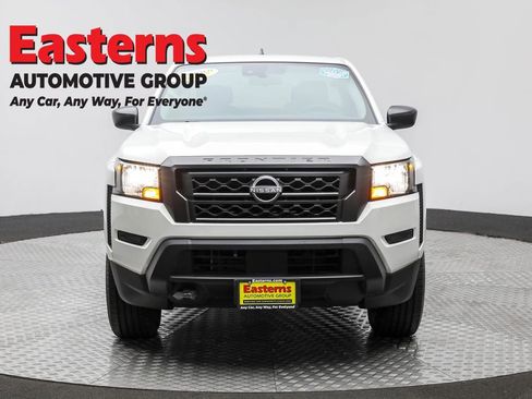 Used 2023 Nissan Frontier S w/ Technology Package image 2