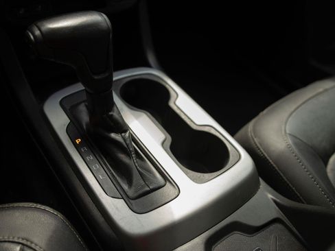 Used 2021 Chevrolet Colorado ZR2 AWD/4WD image 10