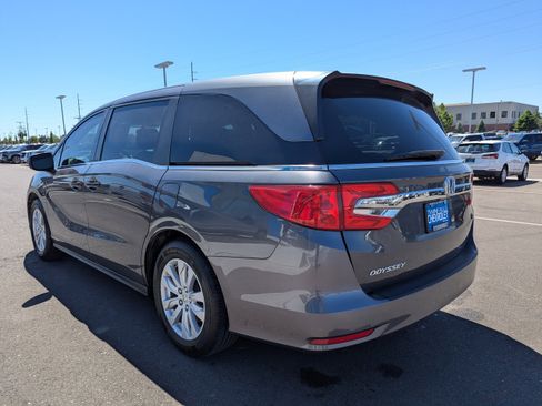 Used 2018 Honda Odyssey LX image 27