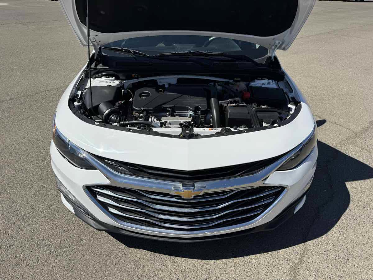 Used 2020 Chevrolet Malibu LT FWD image 39