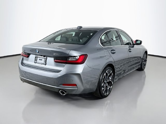 New 2026 BMW 330i xDrive Sedan w/ Premium Package AWD/4WD image 7