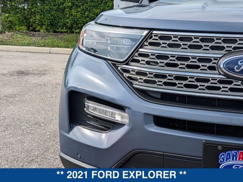 Certified 2021 Ford Explorer Limited w/ Equipment Group 301A RWD image 10
