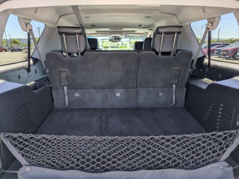 Used 2019 GMC Yukon XL SLT image 10