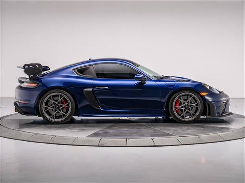 Used 2024 Porsche 718 Cayman GT4 RS RWD image 8