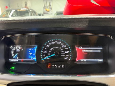 Used 2014 Ford Taurus SEL w/ Equipment Group 201A image 23