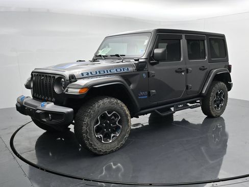 Used 2022 Jeep Wrangler Unlimited Rubicon 4xe w/ Cold Weather Group AWD/4WD image 4
