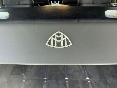 Used 2024 Mercedes-Benz Maybach GLS 600 4MATIC image 15