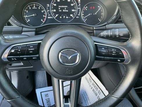 Used 2024 MAZDA MAZDA3 s image 30