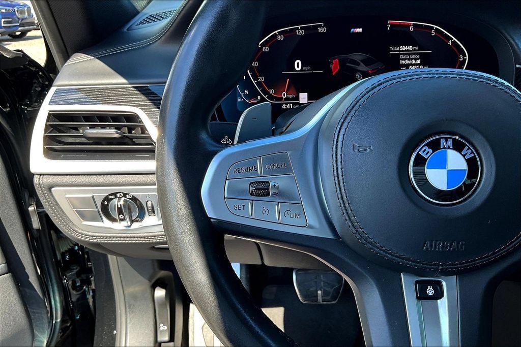 Used 2021 BMW 750i xDrive w/ Executive Package AWD/4WD image 11