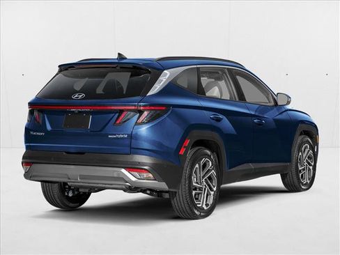 New 2026 Hyundai Tucson Limited AWD/4WD image 2