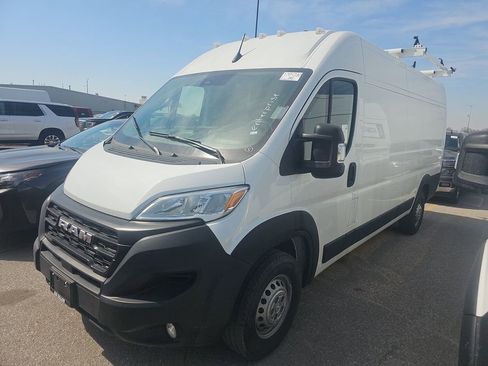 Used 2024 RAM ProMaster 3500 w/ Convenience Group image 2
