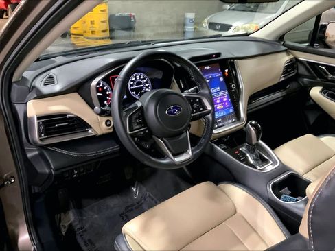 Used 2021 Subaru Outback Limited AWD/4WD image 18