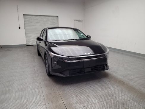 Used 2025 Kia K4 LXS image 14