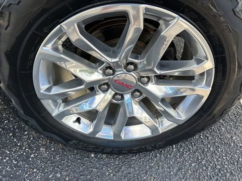 Used 2020 GMC Sierra 1500 SLT w/ SLT Premium Plus Package image 10