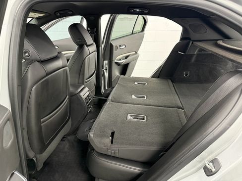 Used 2019 Cadillac XT4 Premium Luxury w/ Driver Awareness Package AWD/4WD image 13