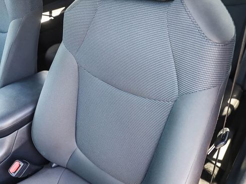 Used 2024 Toyota RAV4 LE AWD/4WD image 25