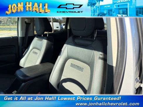 Used 2017 GMC Canyon SLE w/ All Terrain Package image 22