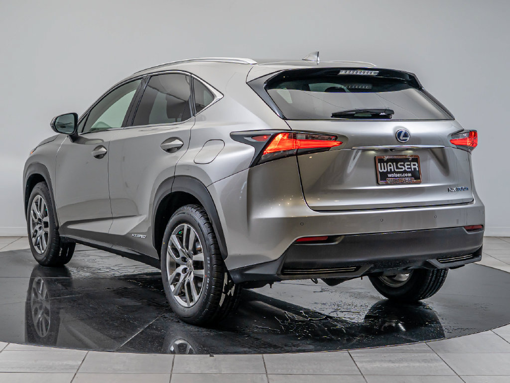 Used 2015 Lexus NX 300h AWD w/ Luxury Package image 6
