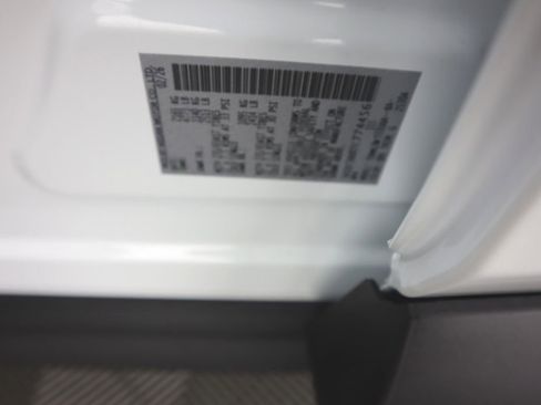 New 2026 Nissan Rogue SV AWD/4WD image 32