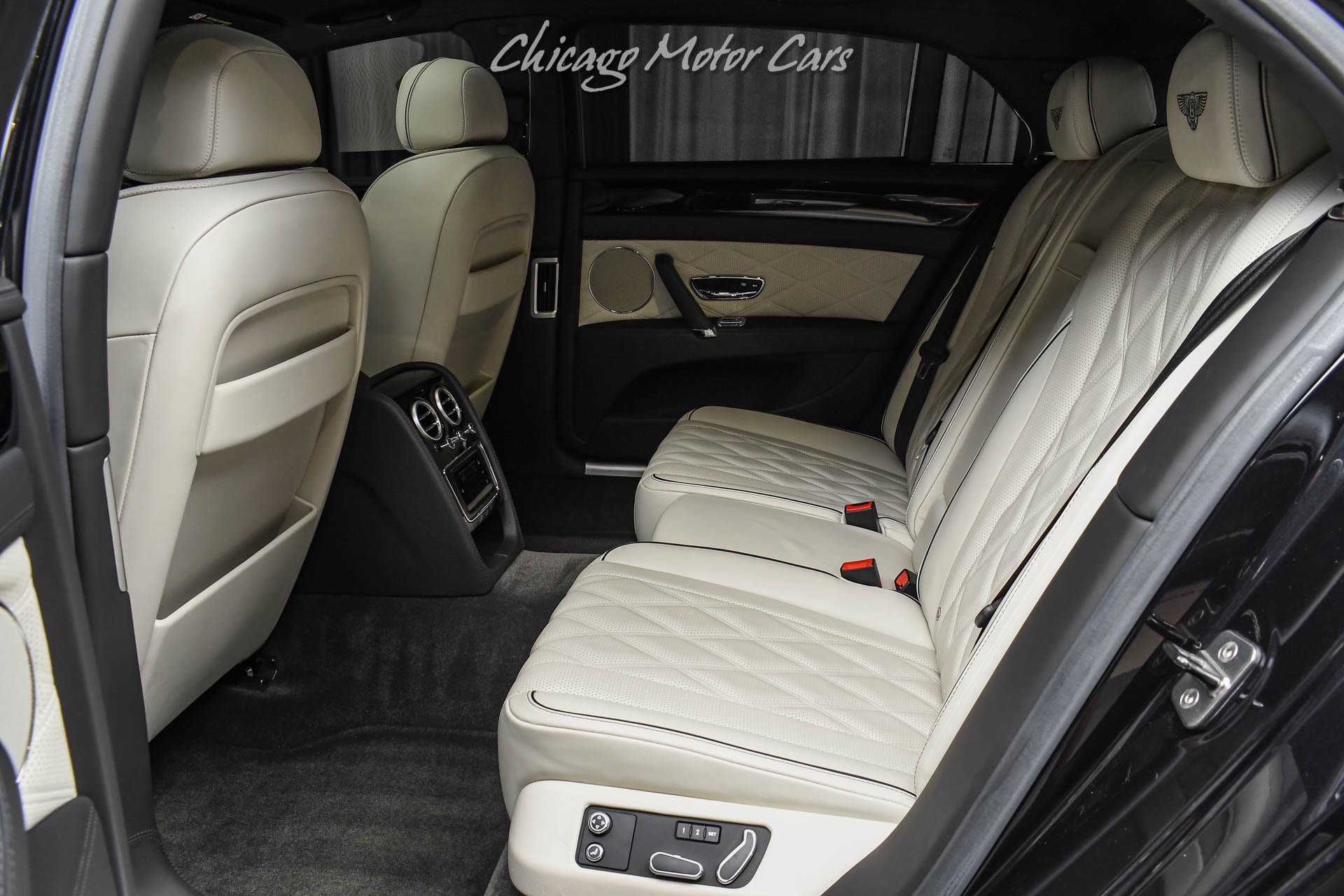 Used 2014 Bentley Flying Spur W12 AWD/4WD image 28