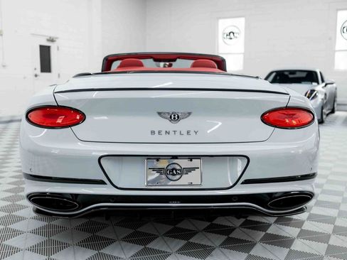 Used 2022 Bentley Continental GT Speed image 8