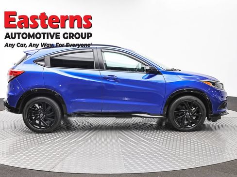 Used 2022 Honda HR-V Sport image 4