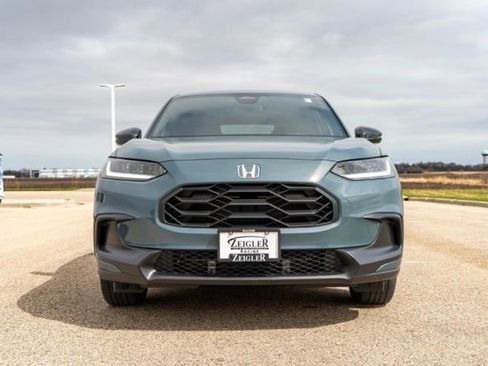 Used 2024 Honda HR-V Sport image 2