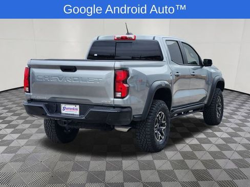 Used 2025 Chevrolet Colorado ZR2 w/ Technology Package AWD/4WD image 4