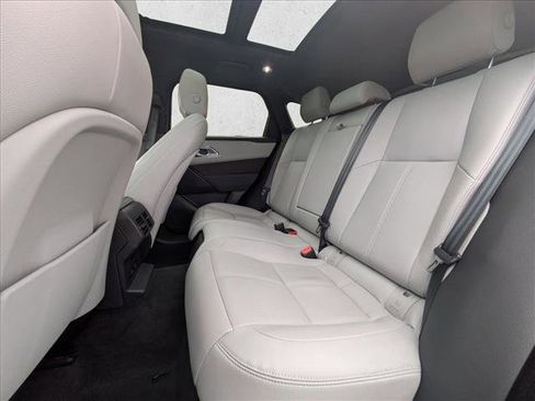 Used 2024 Land Rover Range Rover Velar Dynamic SE image 21