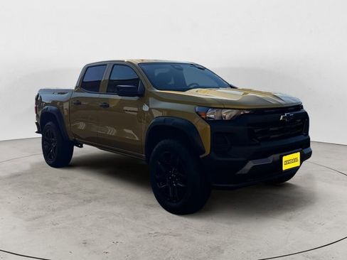 Certified 2023 Chevrolet Colorado Trail Boss w/ Technology Package image 7