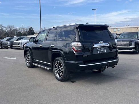 Used 2018 Toyota 4Runner Limited image 7