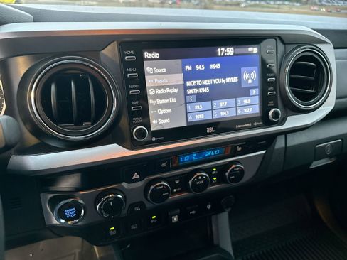 Used 2023 Toyota Tacoma Limited image 16