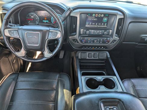 Used 2019 GMC Sierra 2500 Denali w/ Duramax Plus Package image 9