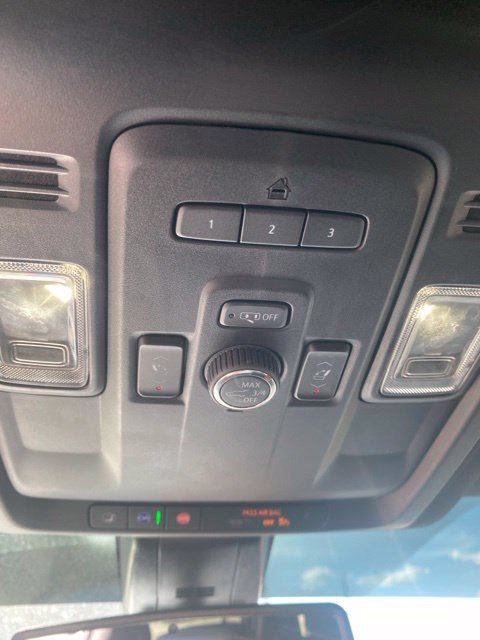 Used 2021 GMC Yukon Denali AWD/4WD image 7