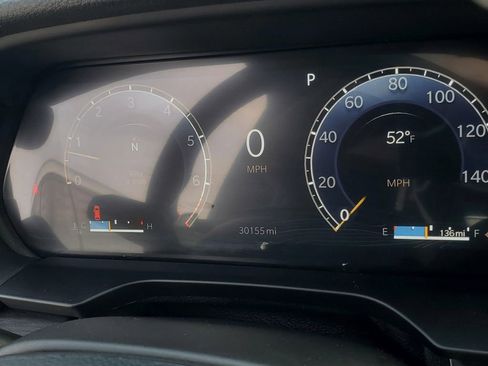 Used 2024 Jeep Grand Cherokee L Limited AWD/4WD image 18