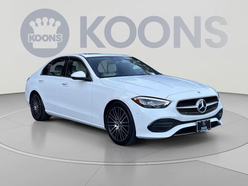 Used 2024 Mercedes-Benz C 300 4MATIC Sedan image 2