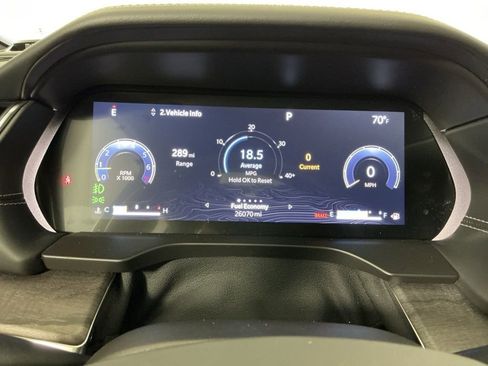 Used 2022 Jeep Grand Cherokee Overland image 11