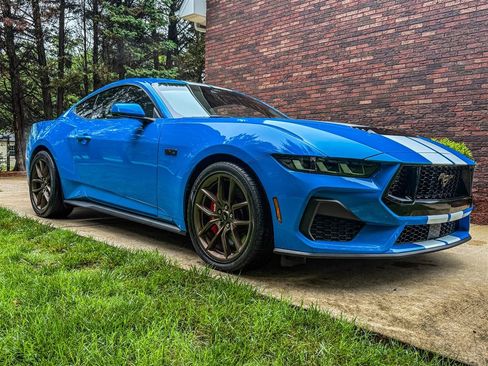 Used 2024 Ford Mustang GT Premium RWD image 27