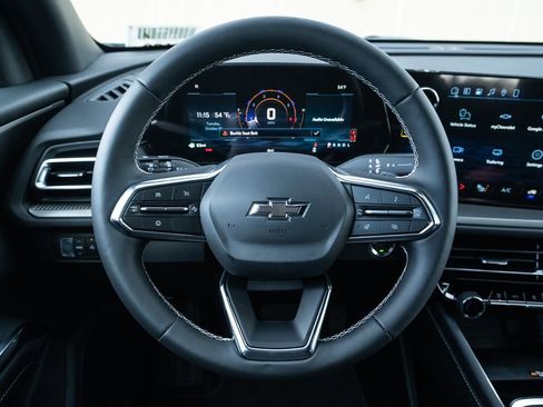 New 2026 Chevrolet Traverse LT w/ Midnight/Sport Edition image 16