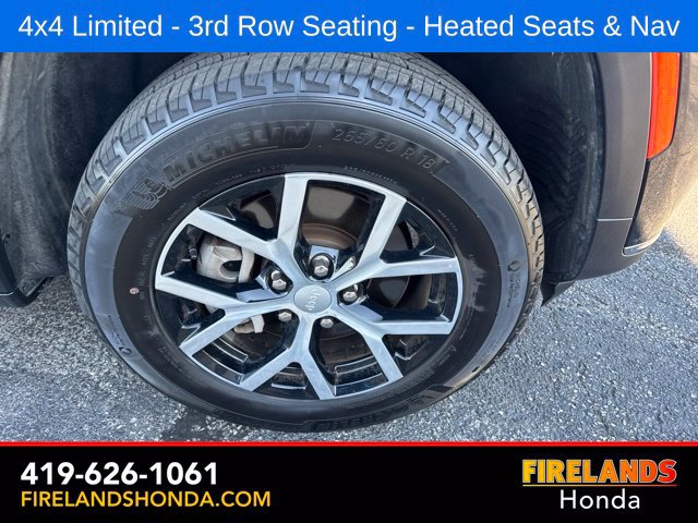 Used 2024 Jeep Grand Cherokee L Limited AWD/4WD image 43