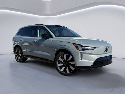 New 2025 Volvo EX90 Ultra AWD/4WD image 2