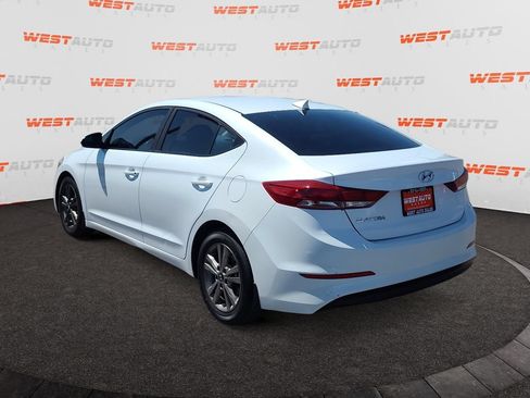 Used 2018 Hyundai Elantra SEL FWD image 3