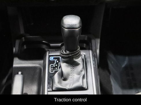 Used 2021 Toyota Tacoma TRD Off-Road w/ Technology Package image 13