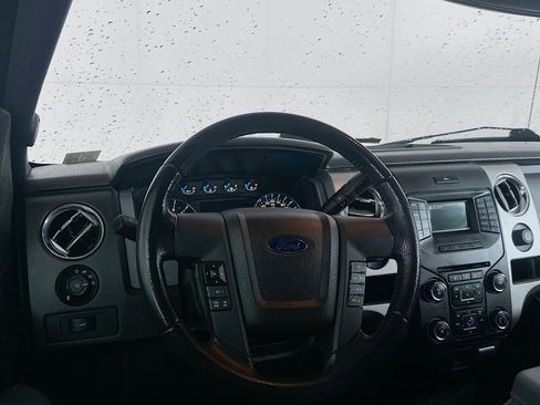 Used 2013 Ford F150 XLT w/ XLT Chrome Pkg image 18